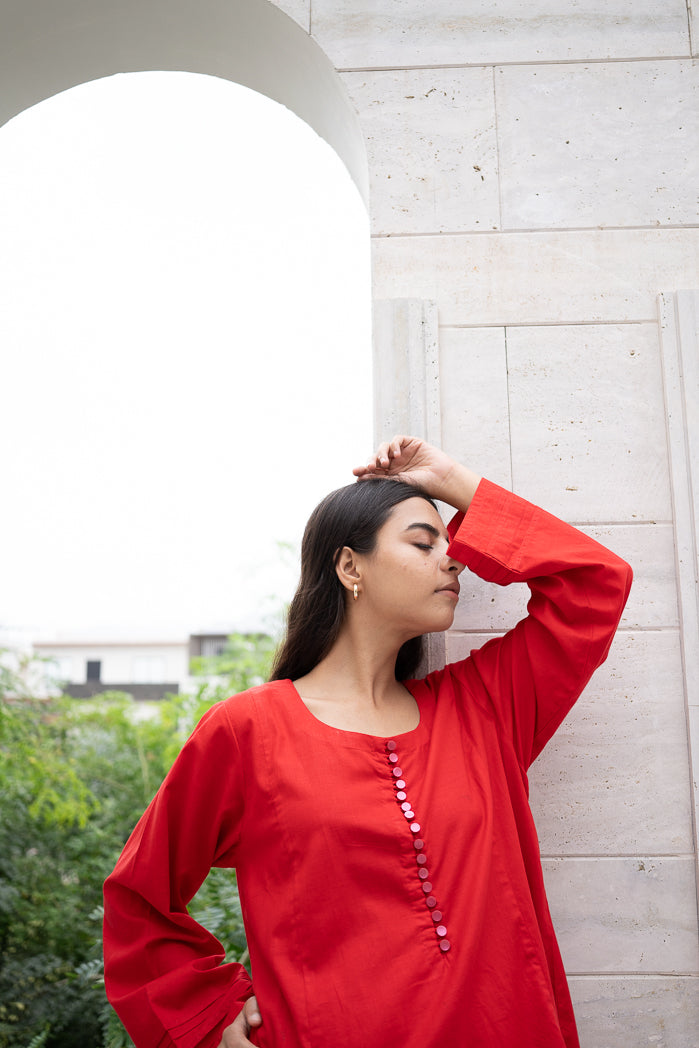 RED MINIMAL CHIC - STITCHED